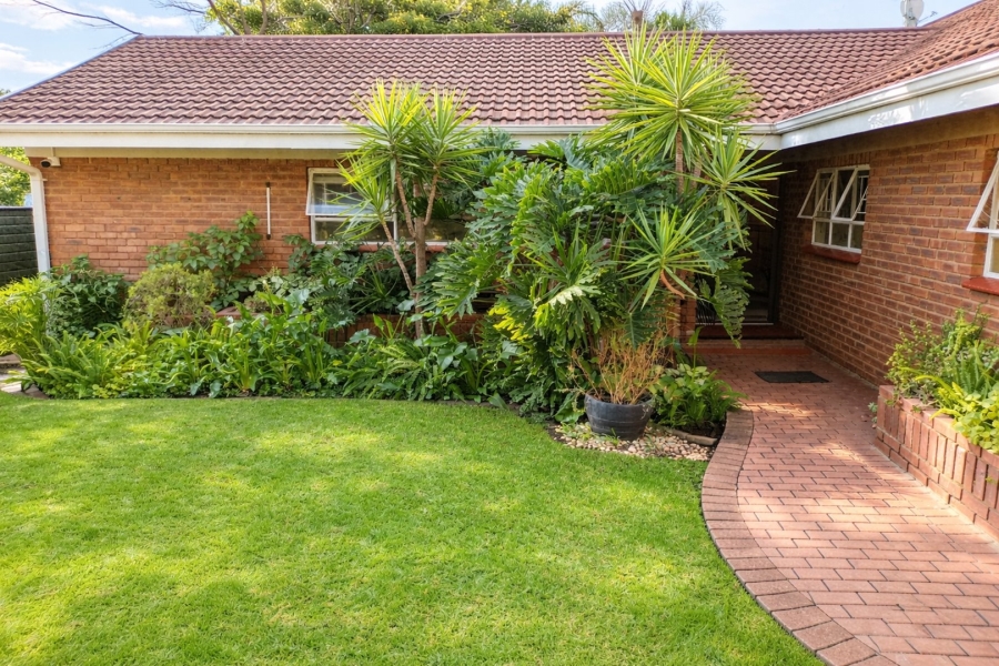 3 Bedroom Property for Sale in Ifafi North West